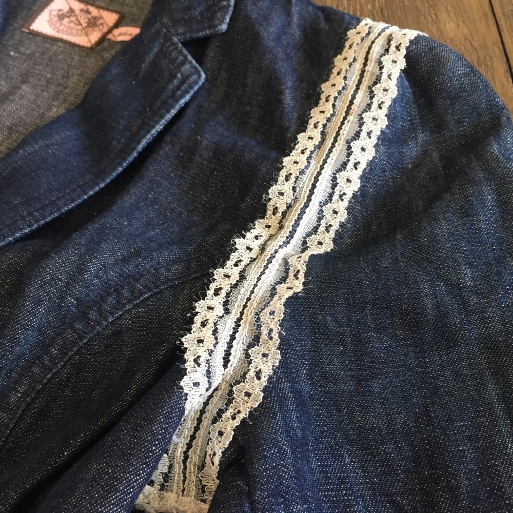 Upcycled lace patchwork boho jean jacket - Picture 6 of 15